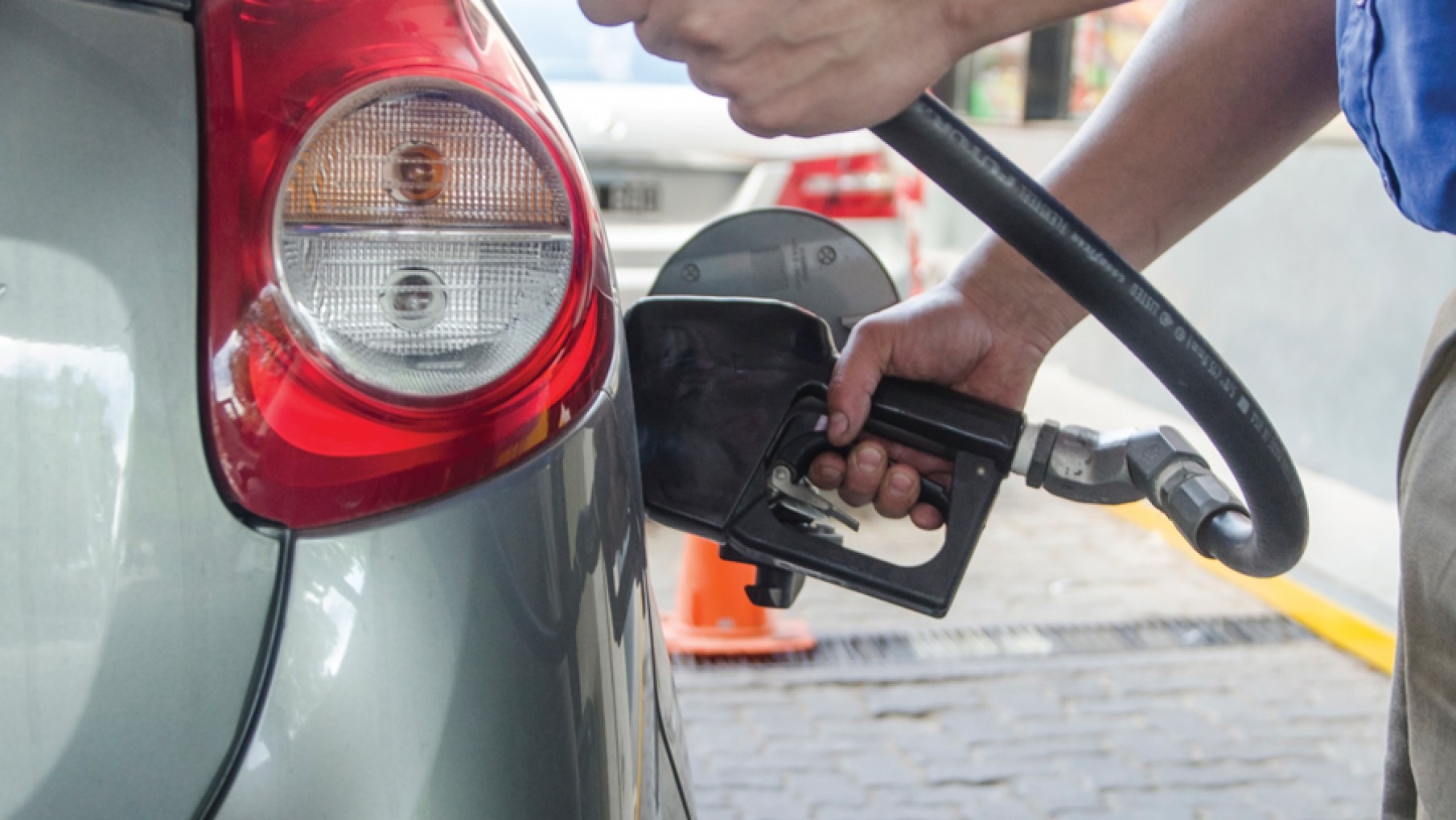 Construirán un laboratorio de combustibles