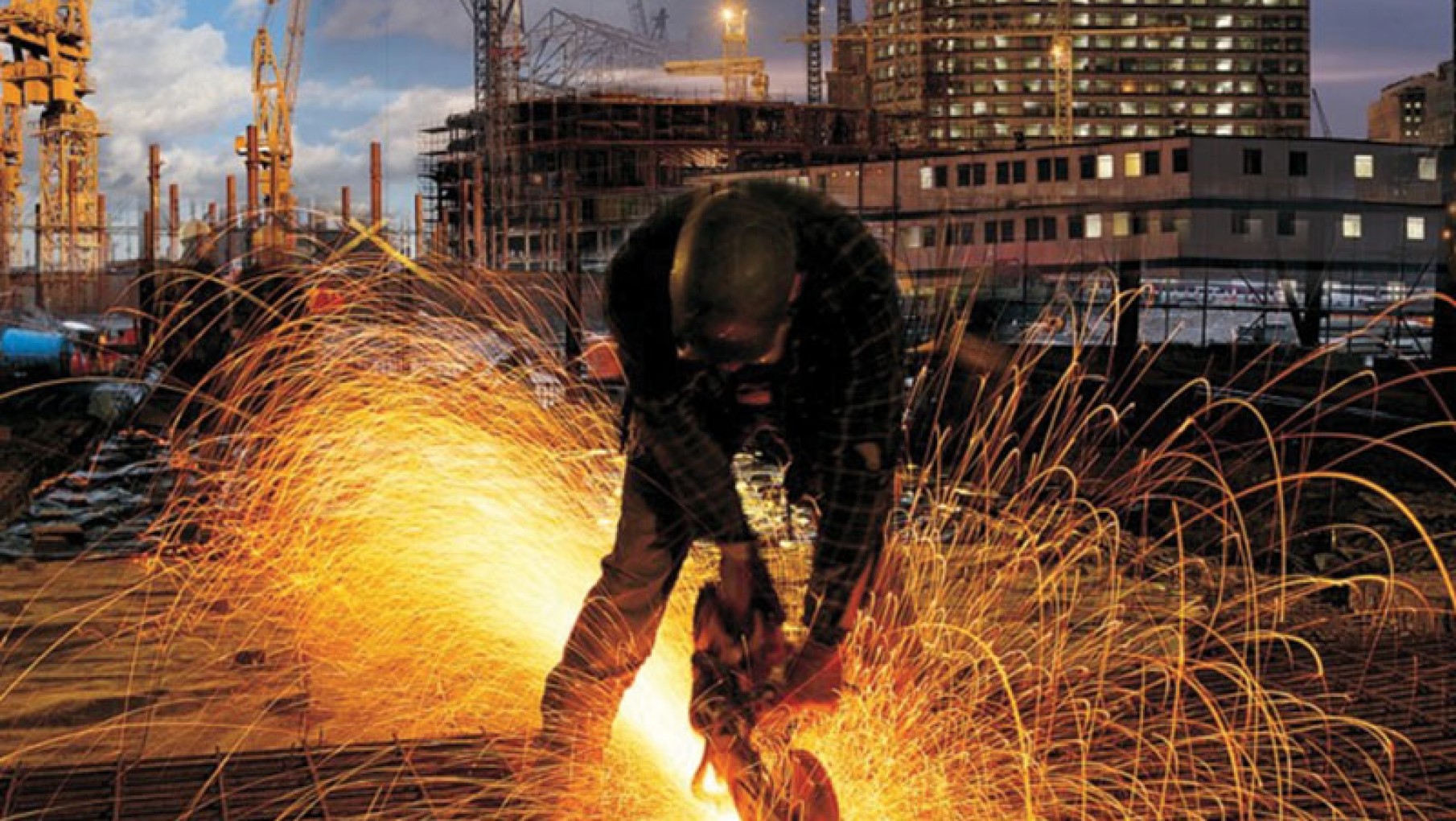 Metalúrgicos intensifican el pedido de mejoras salariales para el sector