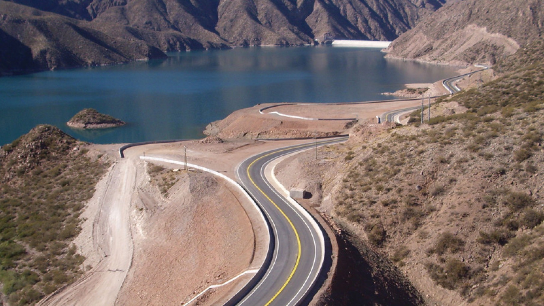 Comienzan las voladuras para unir Cacheuta con Potrerillos