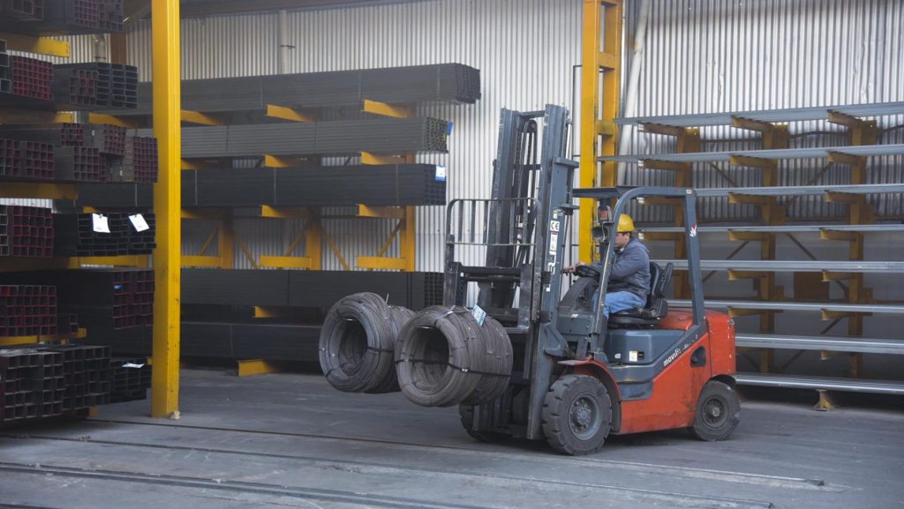 Crece la producción de un material esencial para la construcción