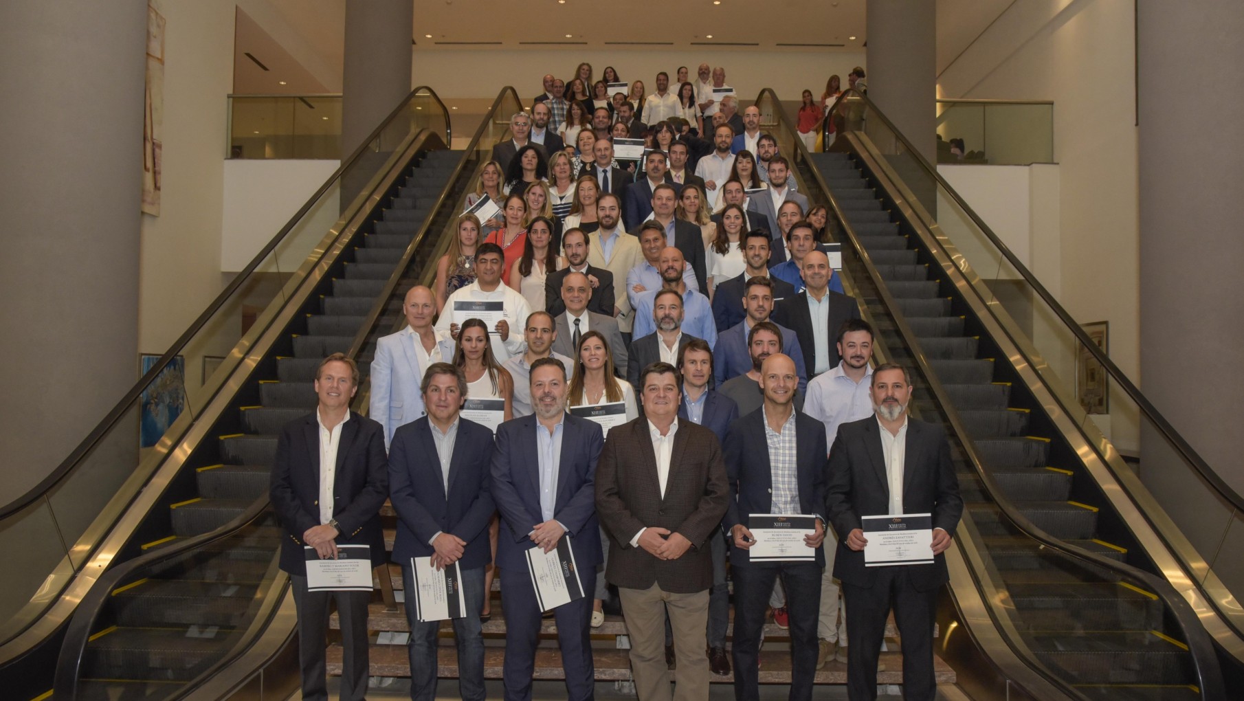 AEM entrega los diplomas a los nominados para los premios anuales