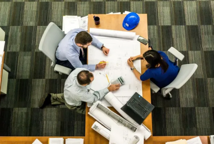 Solo 6 de cada 10 empresas tienen un nivel moderado de eficiencia en espacios de trabajo 