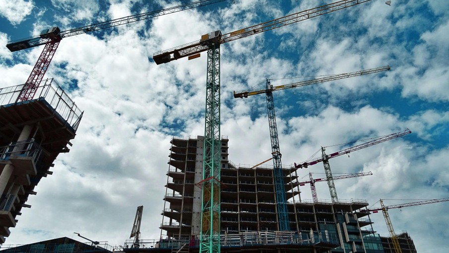 EVOLUCIÓN DE LOS COSTOS DE CONSTRUCCIÓN Y DEL PRECIO DE LAS VIVIENDAS