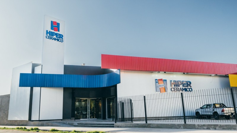 Hipercerámico potencia su presencia en San Juan con dos nuevos formatos comerciales