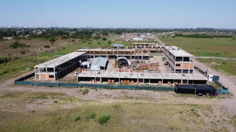 El complejo habitacional se ubica en un predio de 100 hectáreas.