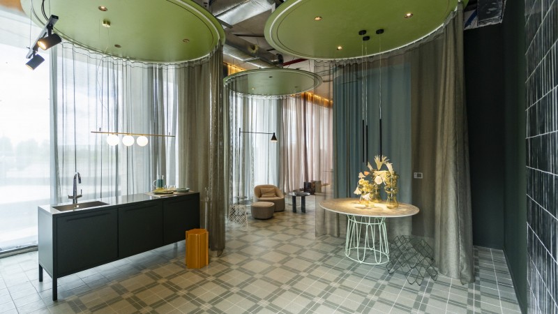 Egger acompaña el diseño y arquitectura en Casa FOA Uruguay y Chile