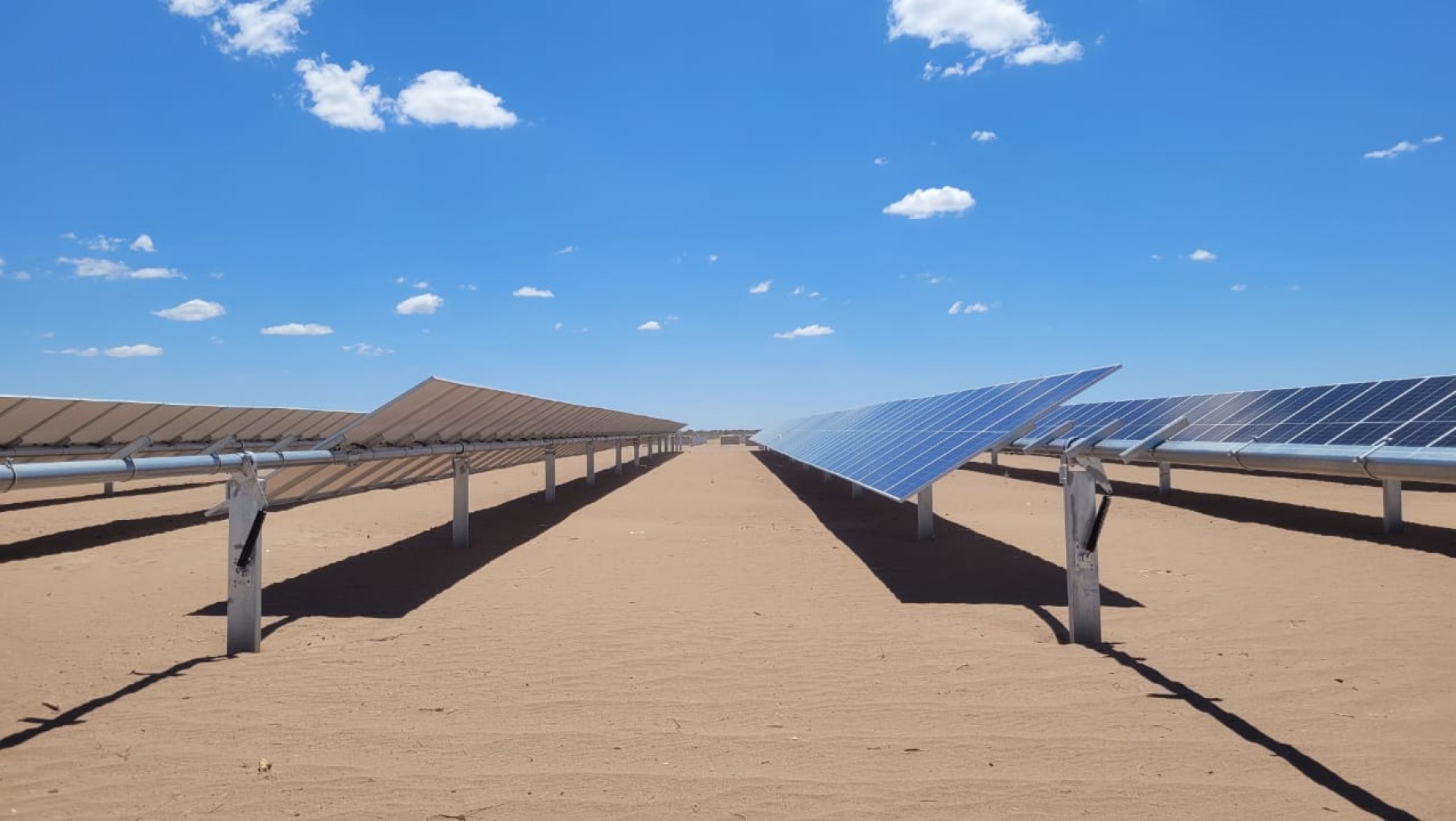 Habrá un tercer parque solar en el Este