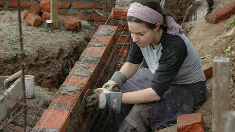 Mujeres en la obra: ya ocupan entre el 3 y 4% de los puestos de trabajo en la construcción