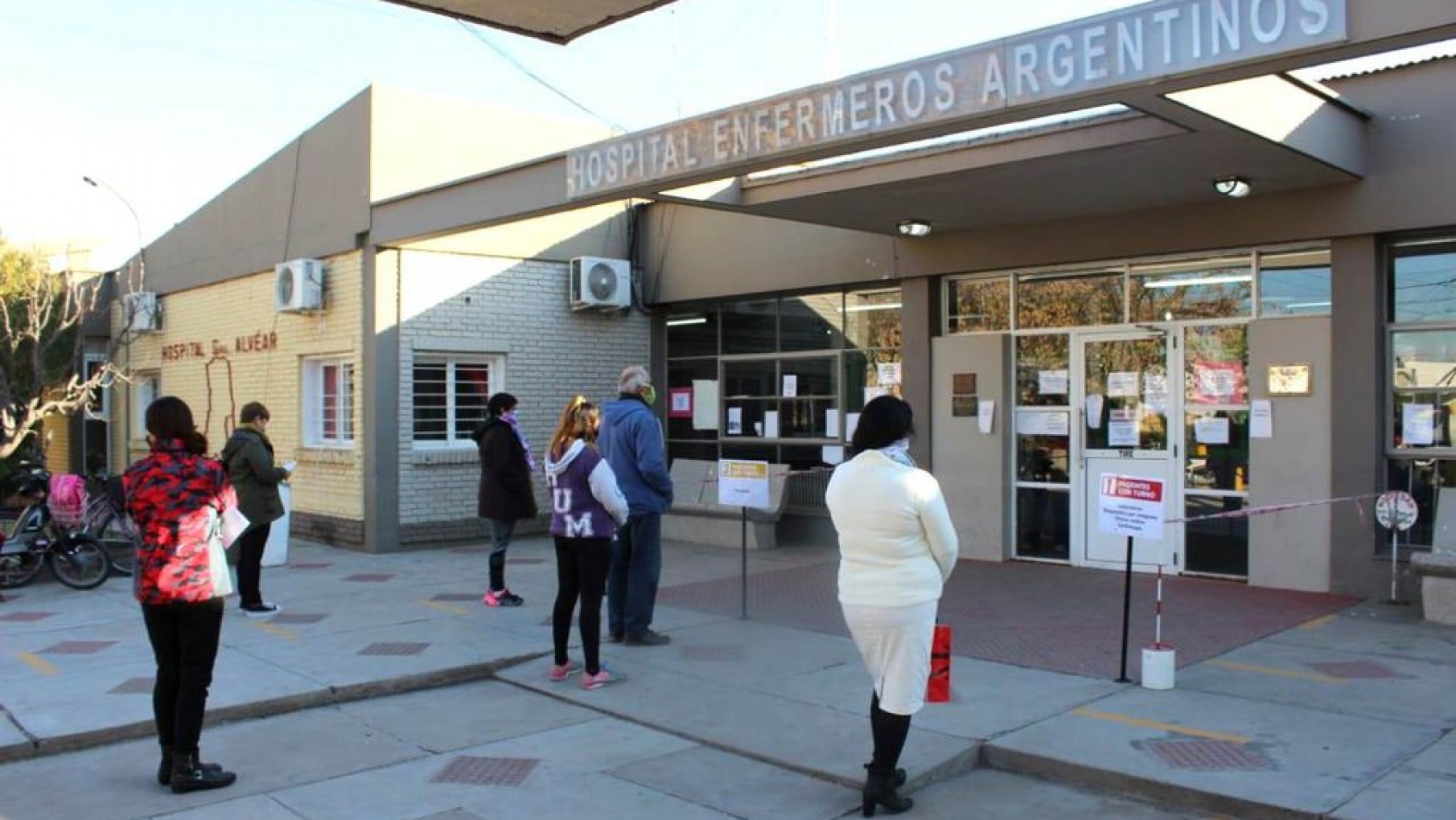 Tres empresas presentaron sus ofertas de remodelación para un hospital provincial