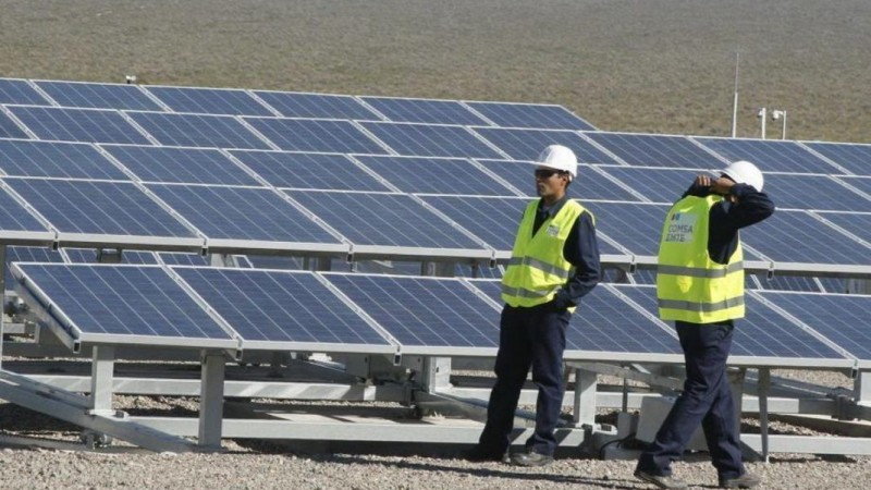 Convocatoria: llaman a concurso para seleccionar interesados en adquirir proyectos de energía renovable