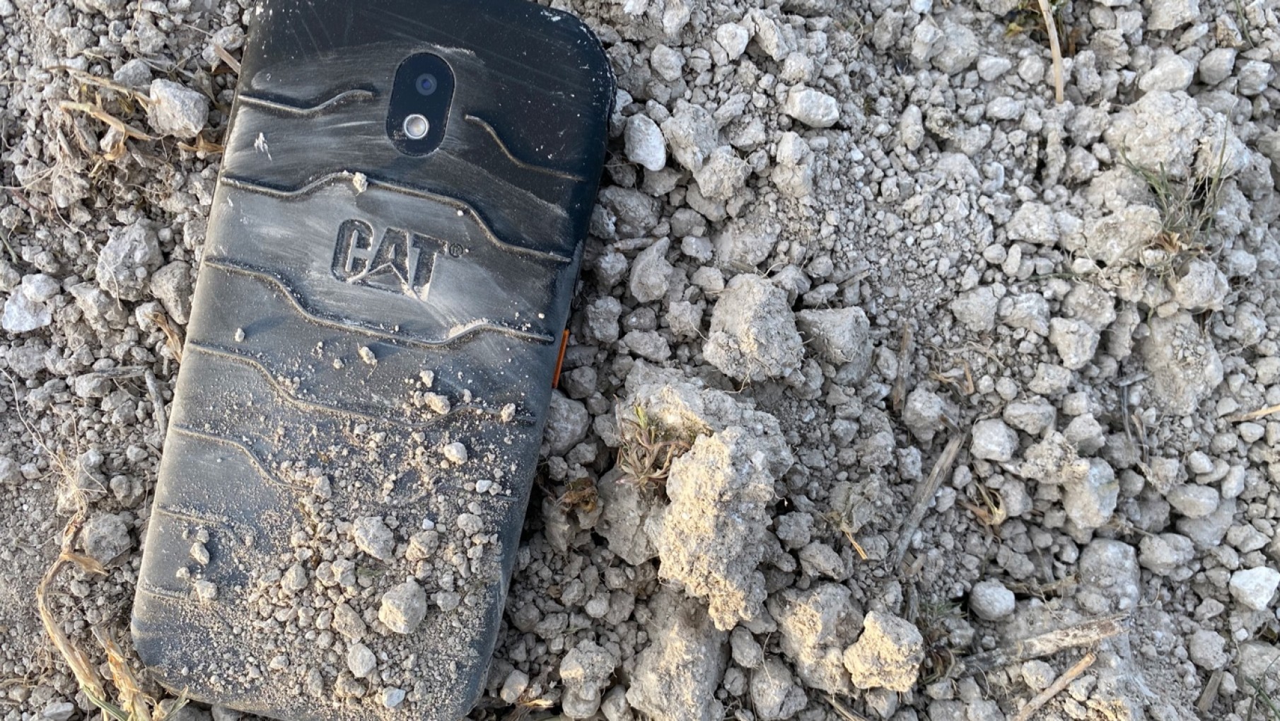 Este es el smartphone ideal para quienes trabajan en la construcción