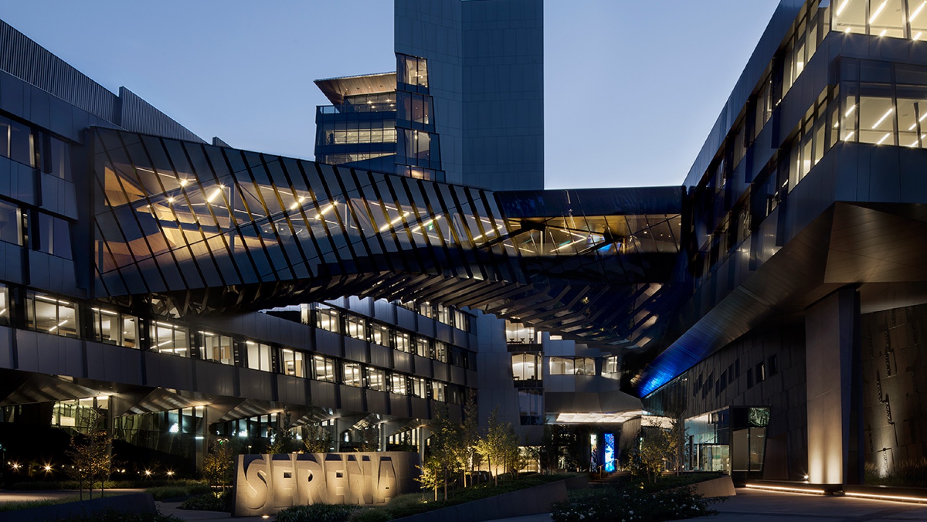 Por dentro y fuera, así es la impresionante sede mundial de Nike