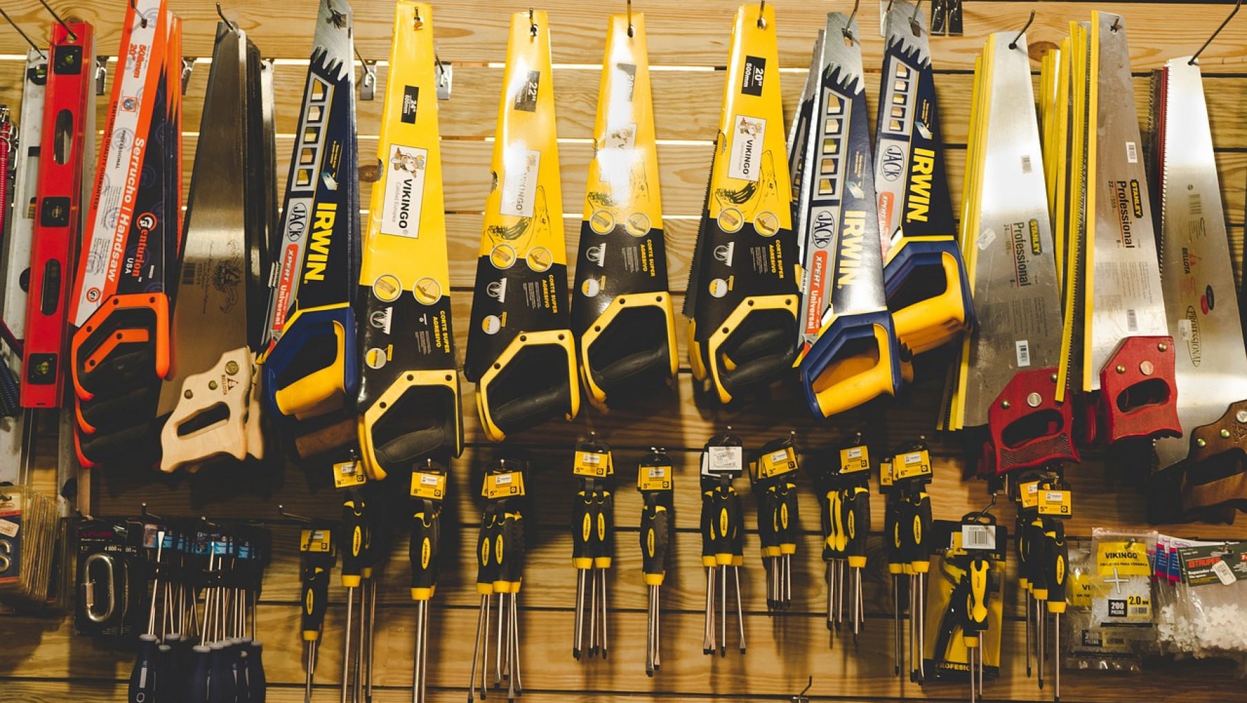 Caída en la venta de materiales de construcción y faltante de productos