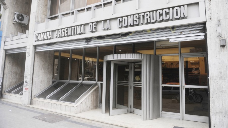 Guiño de la construcción a uno de los precandidatos a presidente: "Es un hombre con el que se puede dialogar"