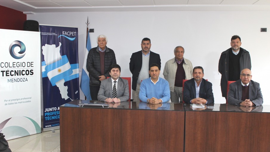 Este 10 de octubre se conmemora el Día Nacional del Técnico 