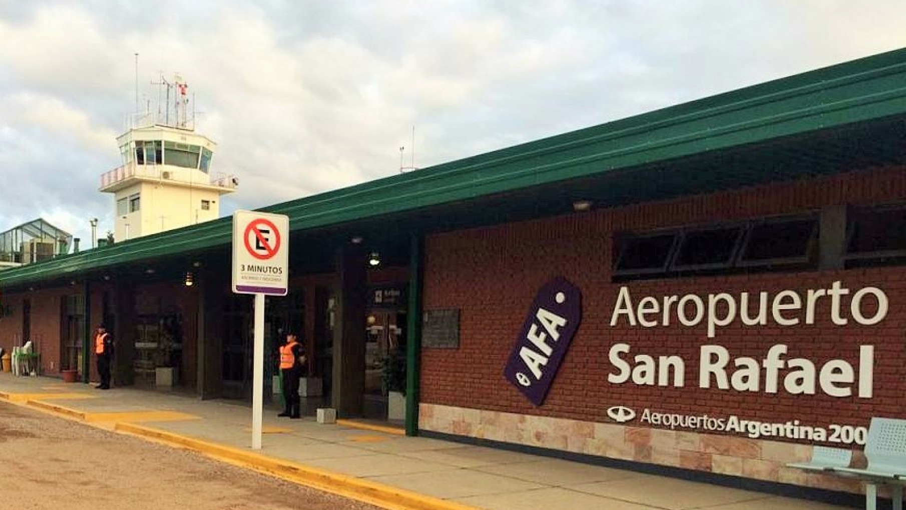 El  martes se abren los sobres de la licitación para la remodelación y mejoramiento del aeropuerto de San Rafael