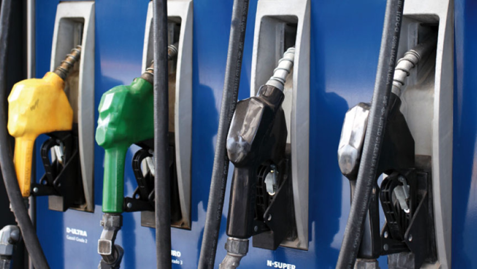 Otra vez se encienden las alertas por faltantes de gasoil en el transporte de cargas