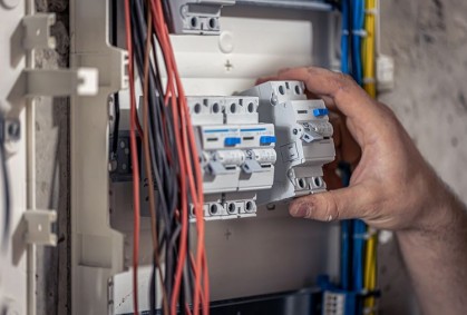 Cómo prevenir, detectar y solucionar las fugas de electricidad