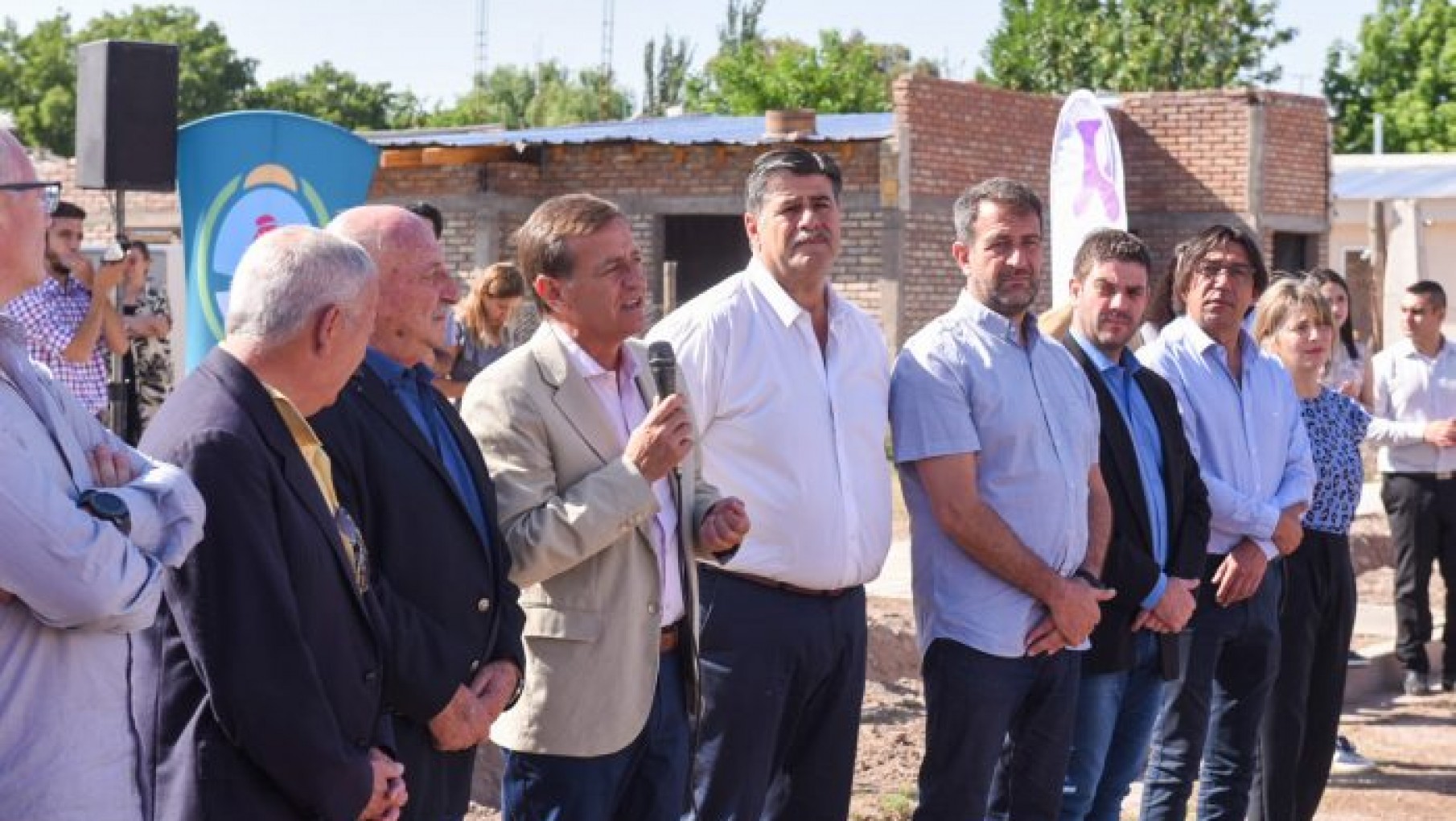 Suarez: "El 90% de los mendocinos no pueden tener vivienda si el Estado no los ayuda"