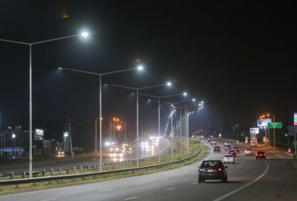Iluminan con LED los accesos Este y Sur 