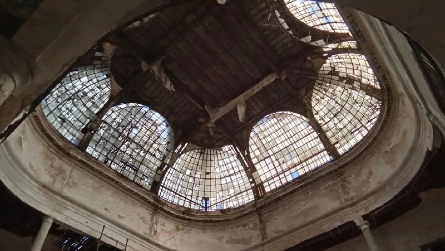 Del olvido al recate: comienzan los trabajos de restauración del Pabellón del Centenario