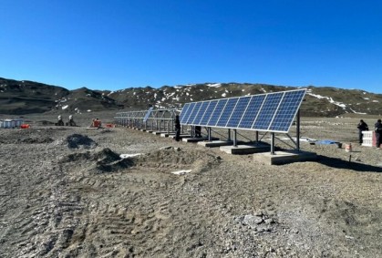 Construyen un parque solar en la Antártida Argentina