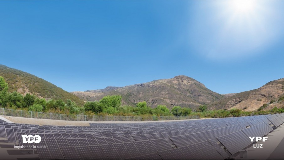 YPF eligió a San Juan para poner en funcionamiento su primer parque solar 