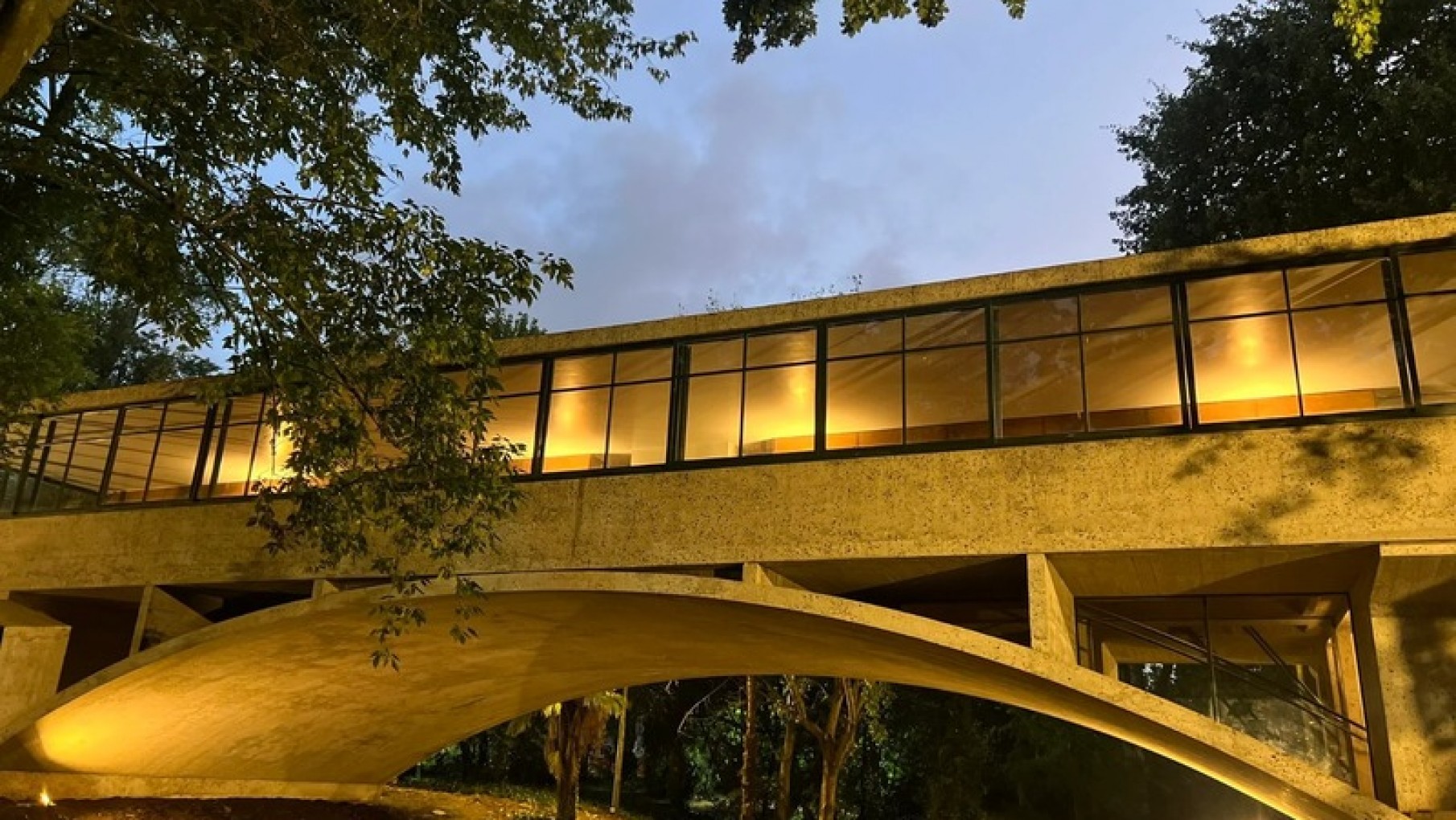 Casa del Puente: reinauguran la emblemática obra de Amancio Williams y Delfina Gálvez Bunge