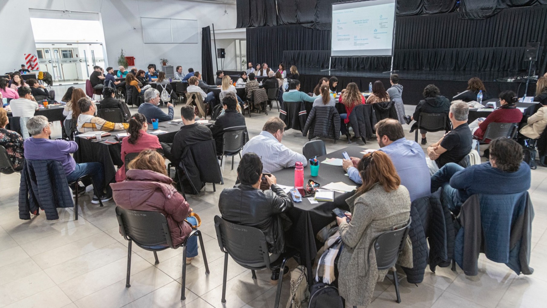 Realizan Jornada Federal del Observatorio de la Obra Pública en Chubut