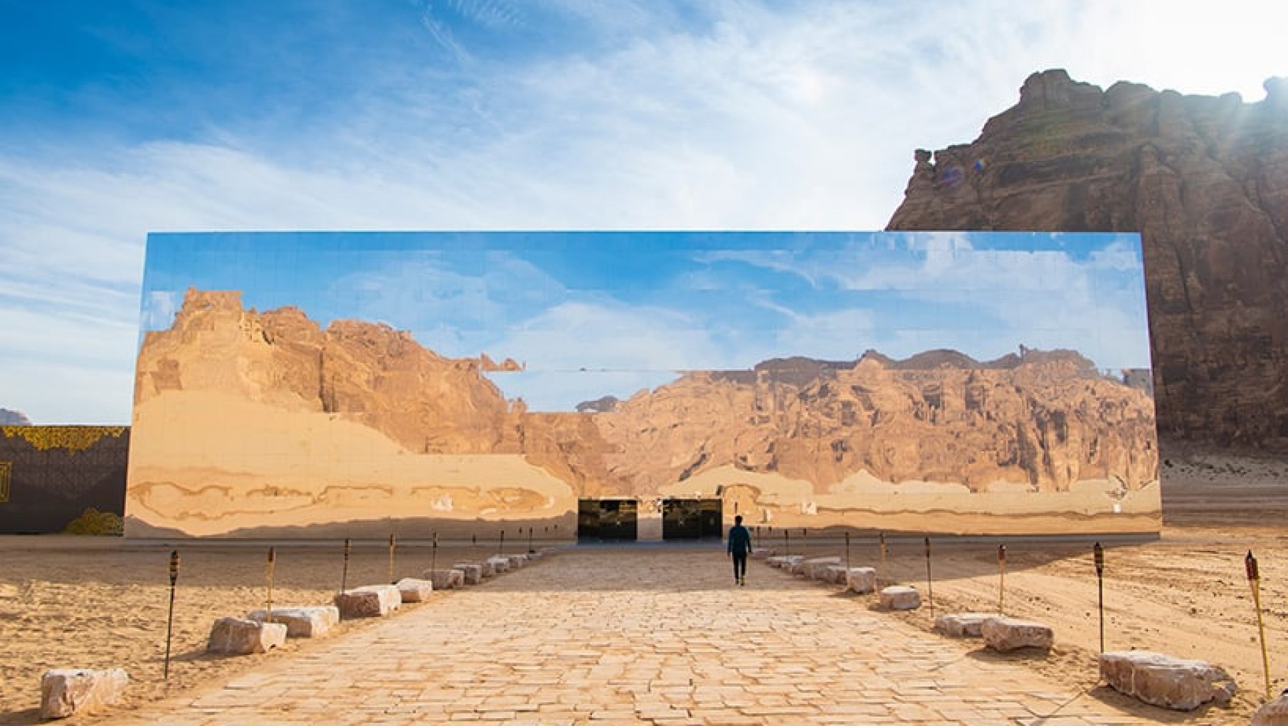 Maraya Concert Hall: El edificio de espejos más grande del mundo