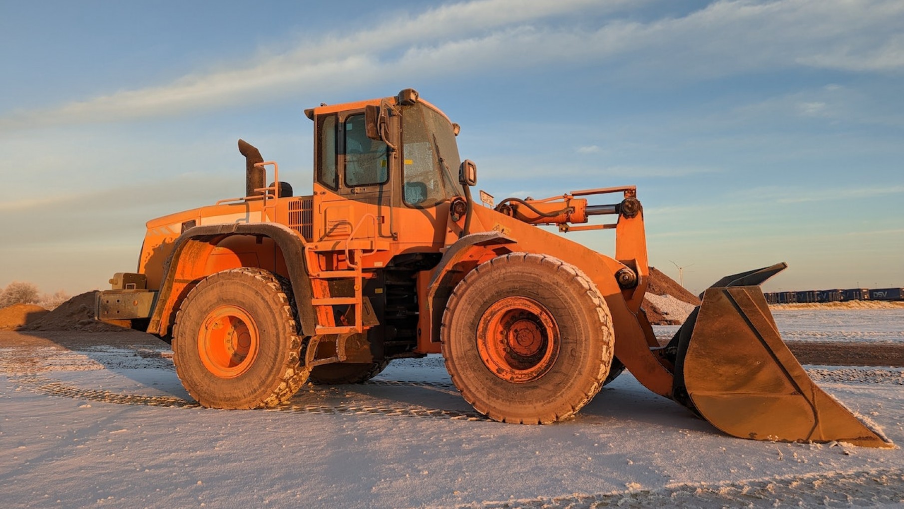 Curiosidad: por qué las excavadoras son de color amarillo
