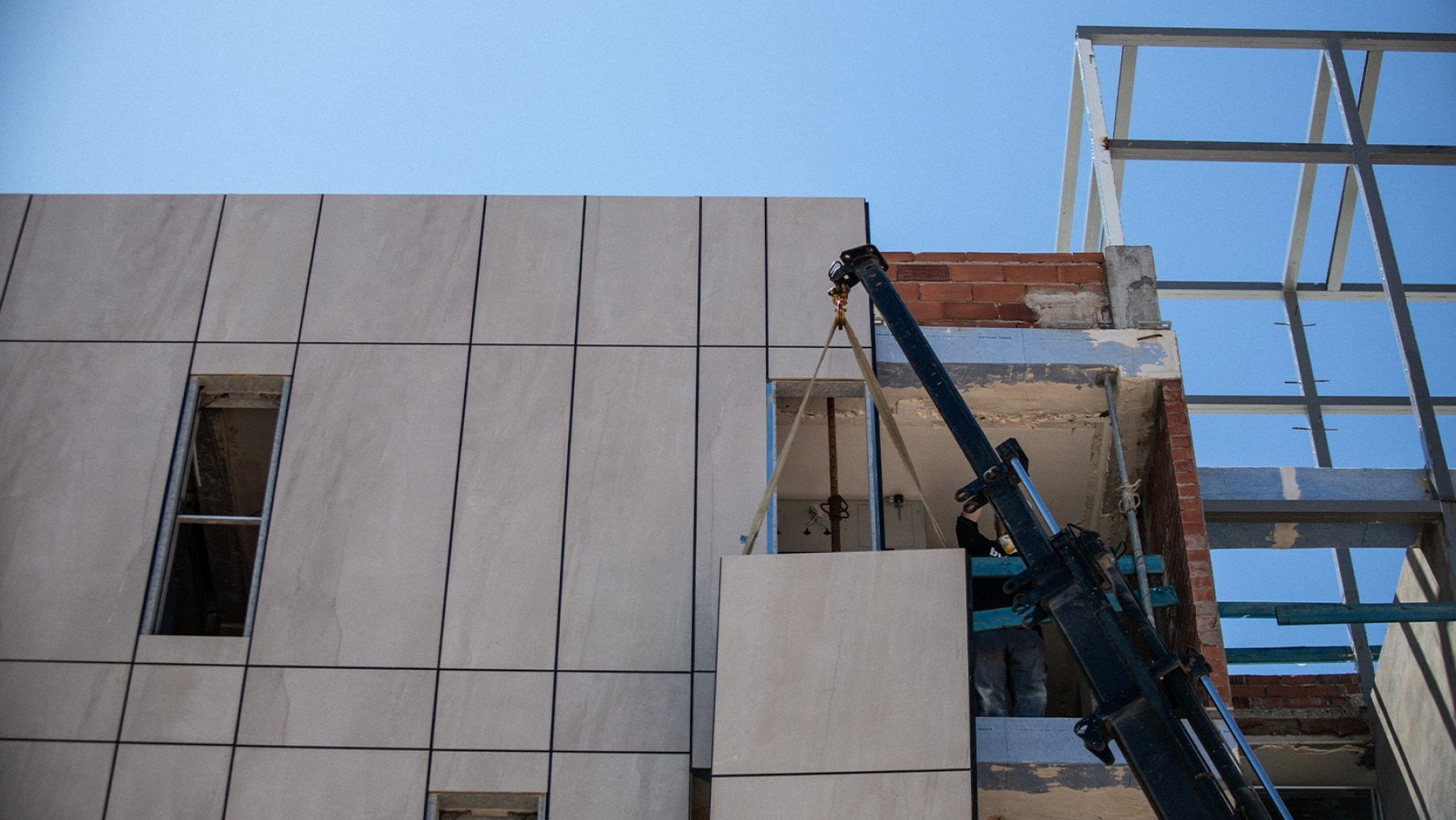 Novedoso sistema modular para construcción de fachadas