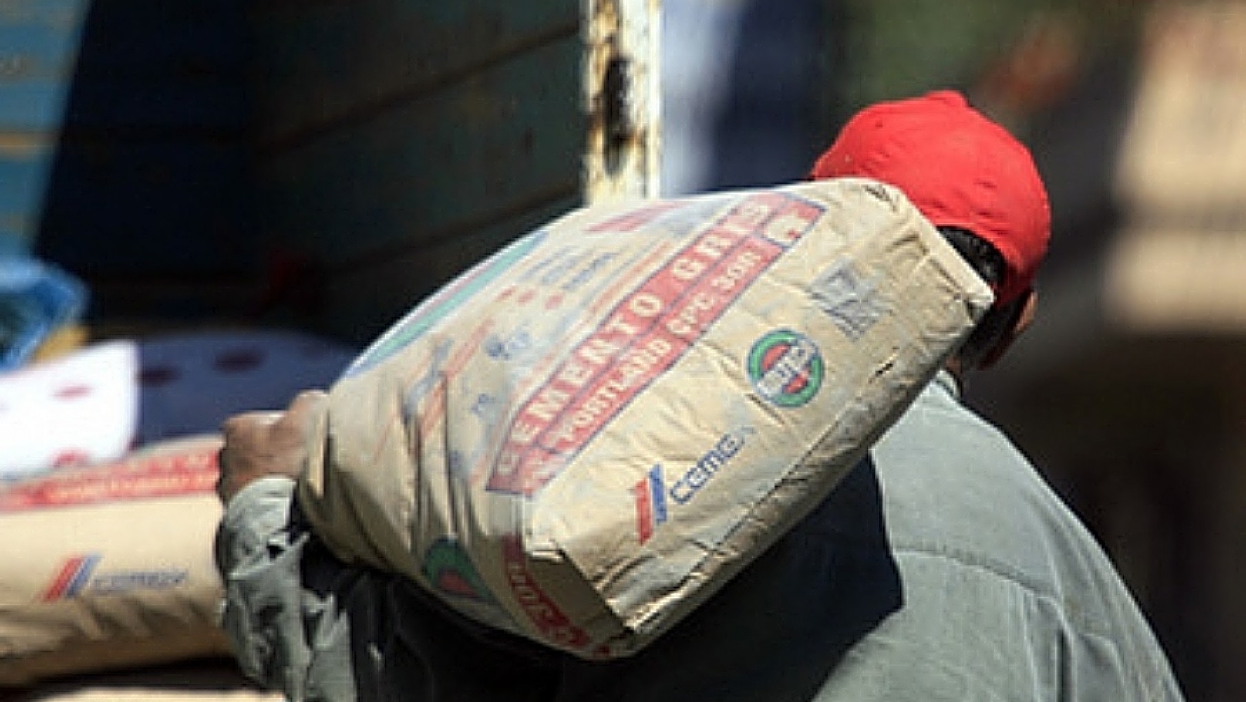 Avances en la implementación del peso máximo de la bolsa de cemento en 25 kilos