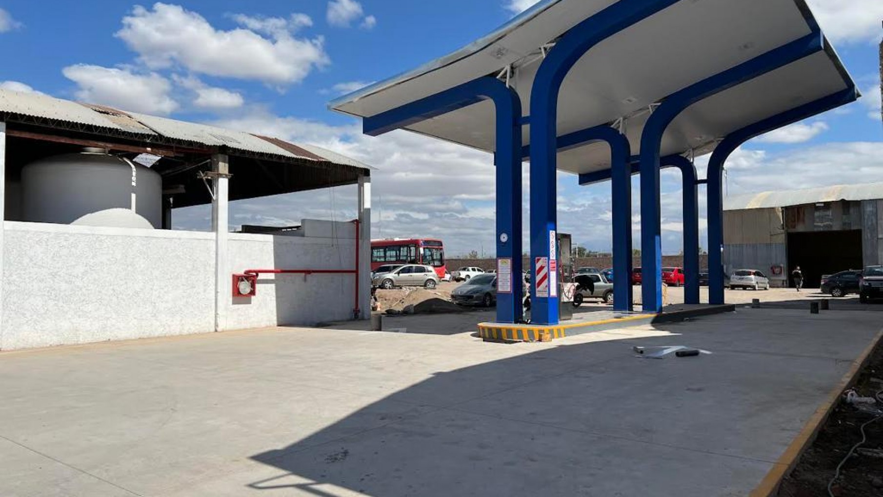 Ecogas y Andesmar, ponen en marcha la primer estación de carga de GNC para colectivos: Un punto de carga inteligente y sustentable
