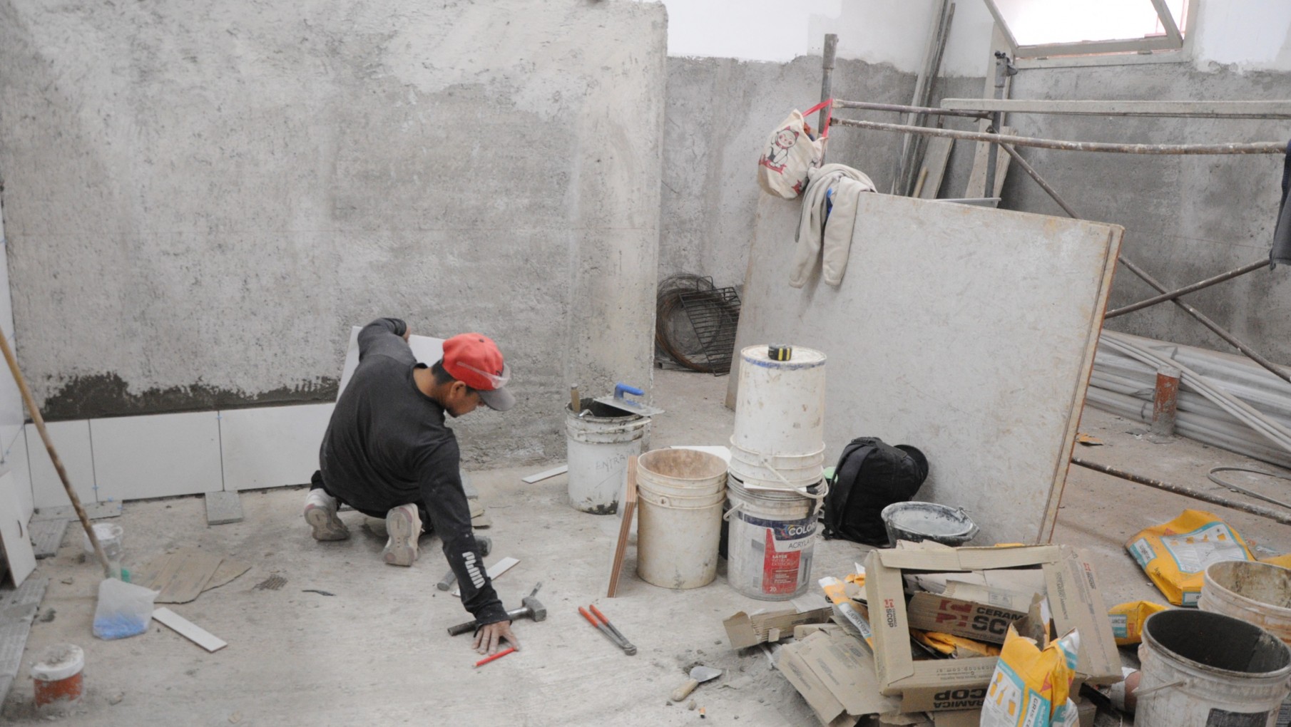 Proyección 2024: El Gobierno reparará más de 1.000 escuelas en toda la provincia