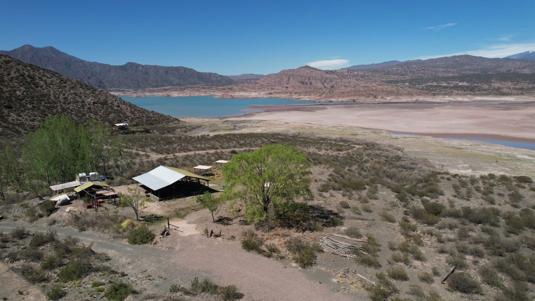 Emprendedores visitaron la costa Norte para el desarrollo del perilago de Potrerillos