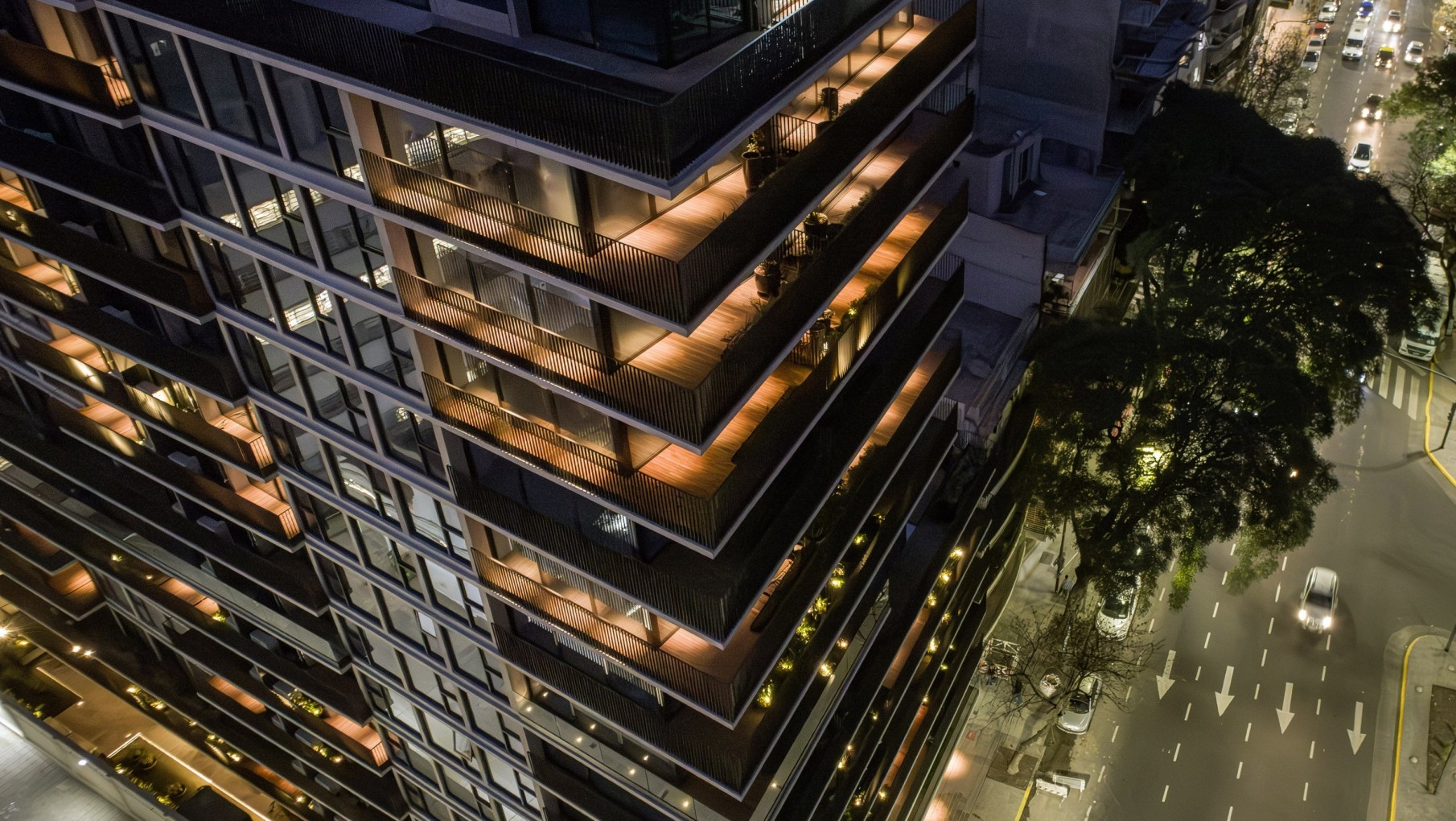 Se inauguró Donna Acqua, el tercer eslabón de la serie Donna de Azcuy