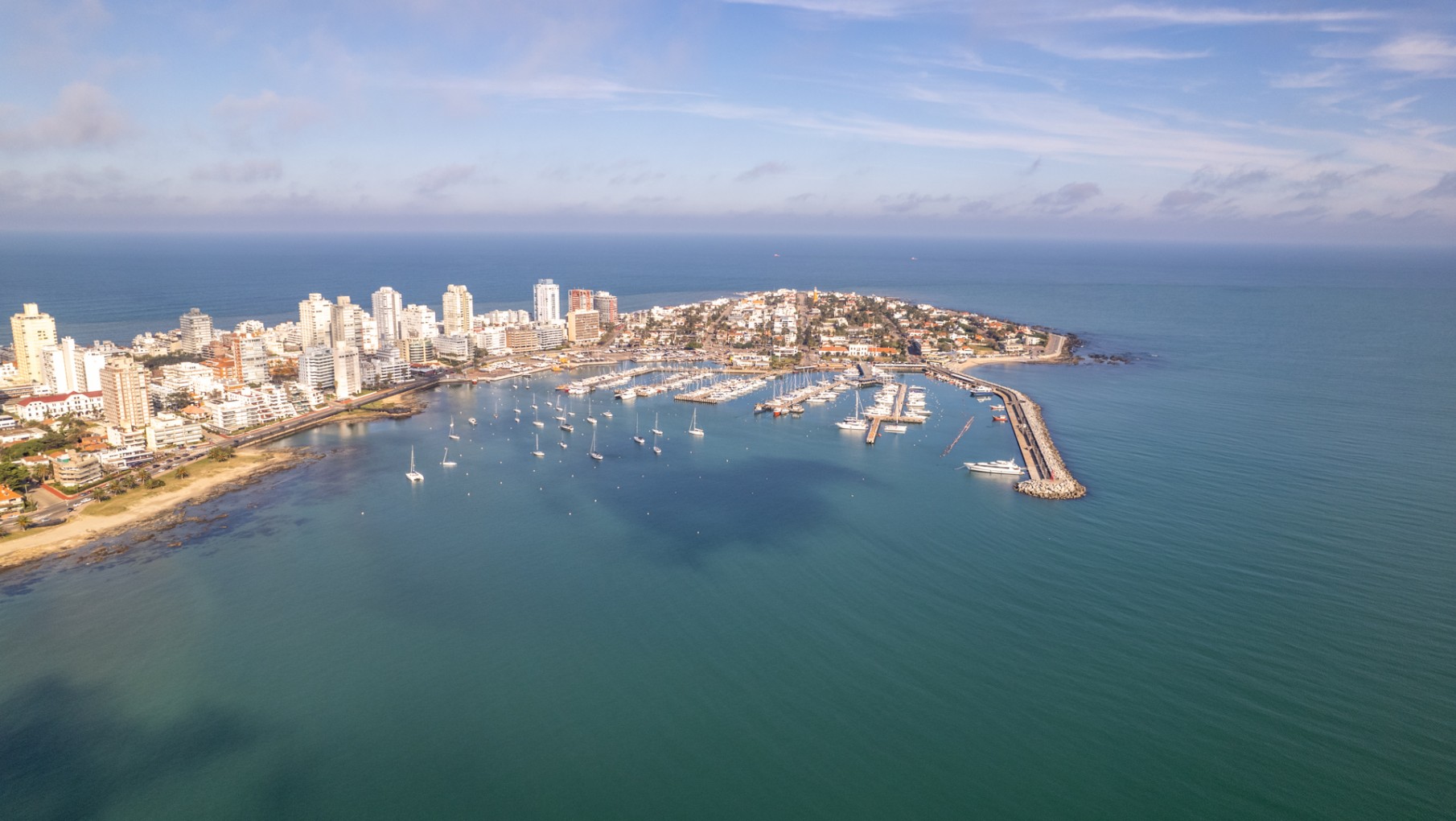 Real Estate: ¿Qué pasa con los negocios inmobiliarios y por qué invertir en Uruguay?